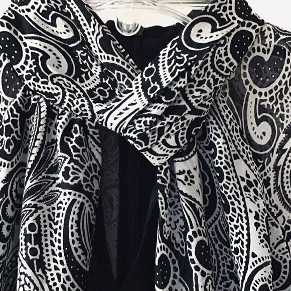 Chico’s Black Label Sheer Blouse Cold Shoulder Sleeves Size 00 - Picture 3 of 10